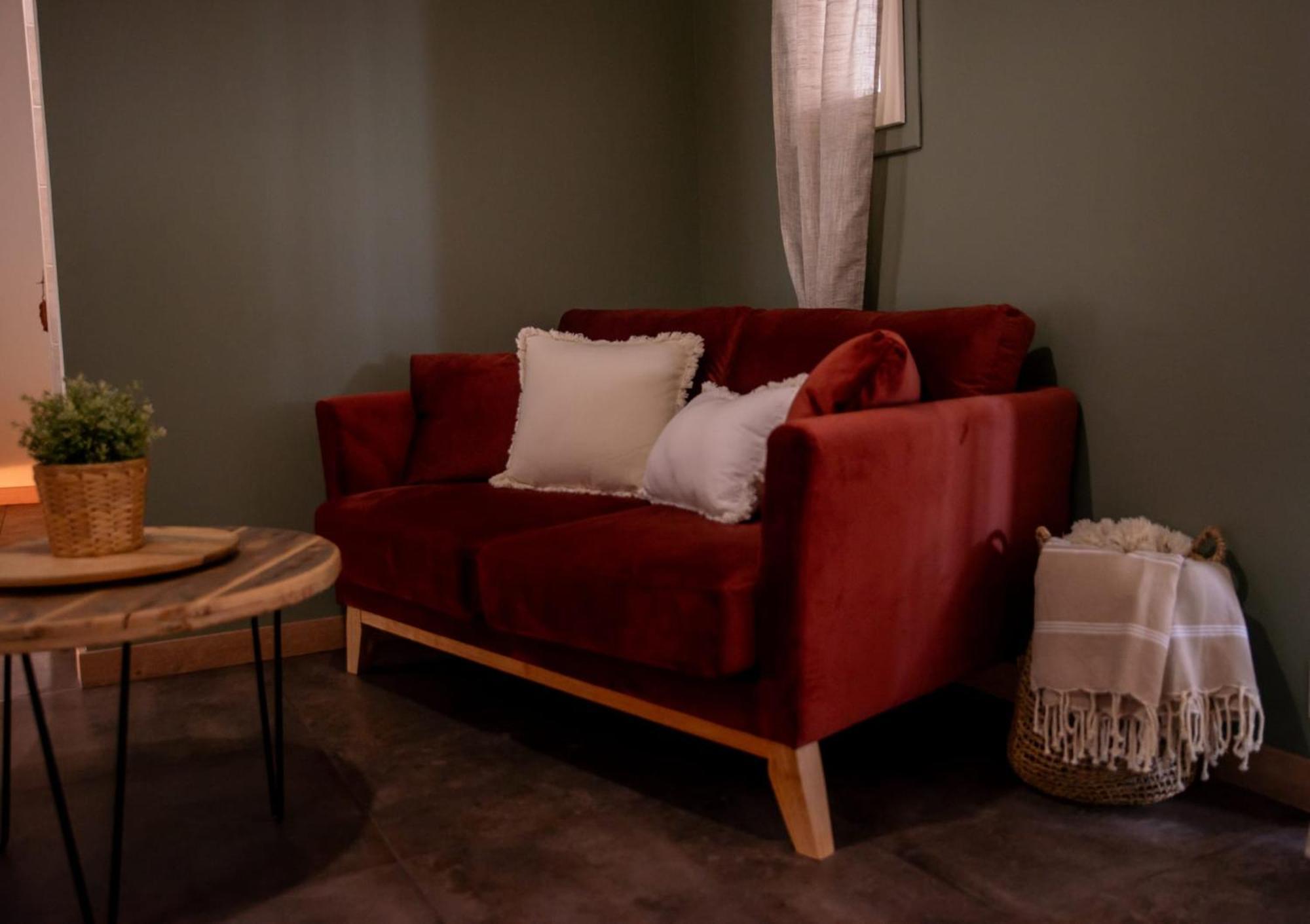 Le Mas Aux Amoureux , Suite Romantique Et Spa Le Barcares Exterior photo